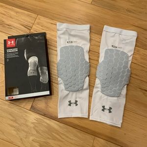 White Gameday Under Armour Knee Pads